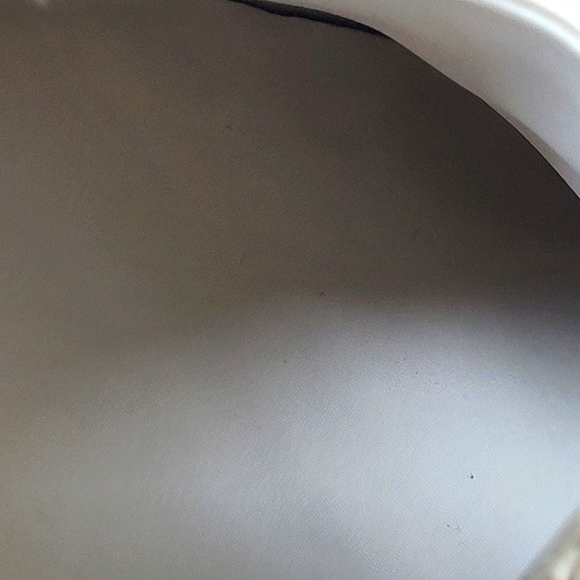 Vince. Flat slip on size 8M - Picture 11 of 13